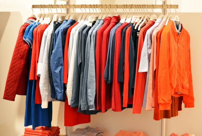 boutique-ST RAPHAEL-min_store_clothes_clothing_line_fashion_retail_clothing_store_shop-633917